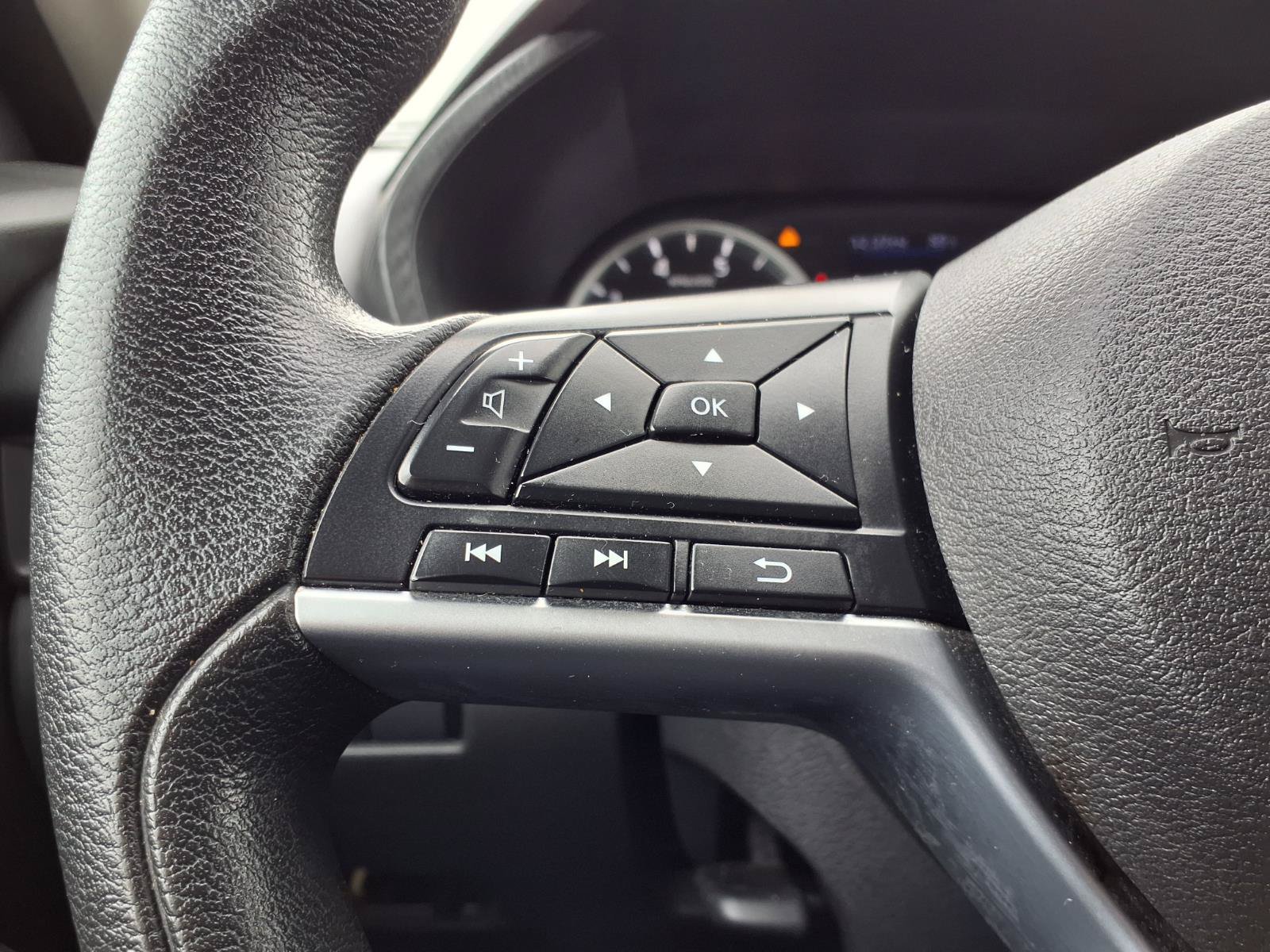 Used 2021 Nissan Sentra S FWD image 15