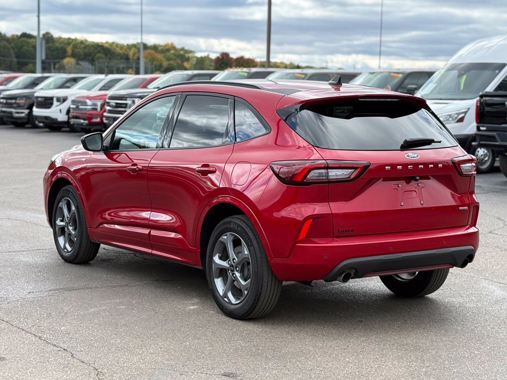 Used 2023 Ford Escape ST-Line w/ Tech Pack #1 AWD/4WD image 34
