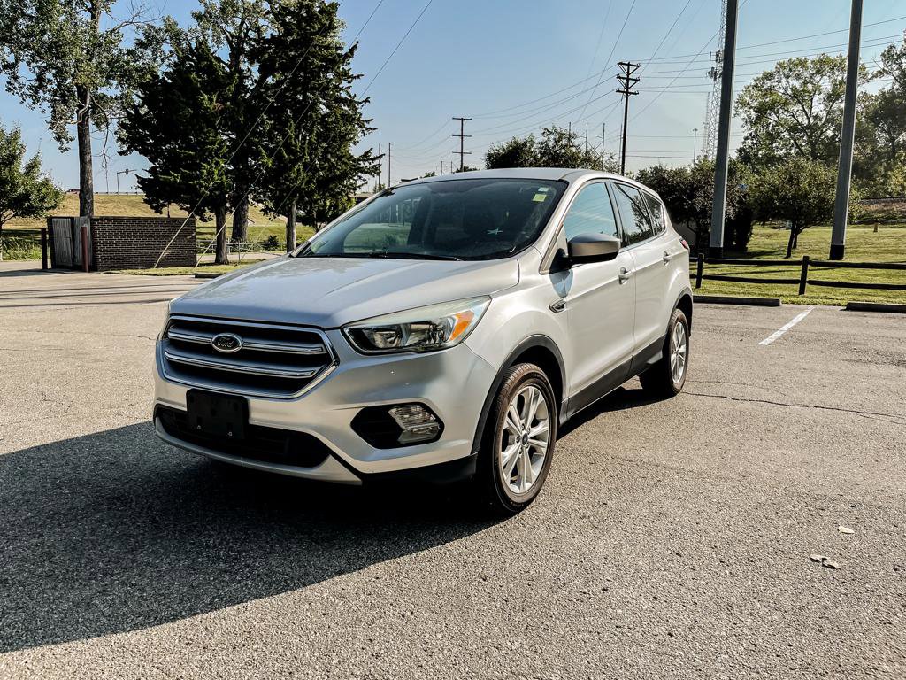 Used 2017 Ford Escape SE