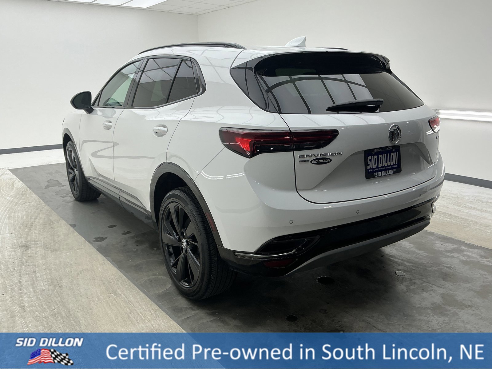 Used 2023 Buick Envision Preferred w/ Sport Touring Package image 6