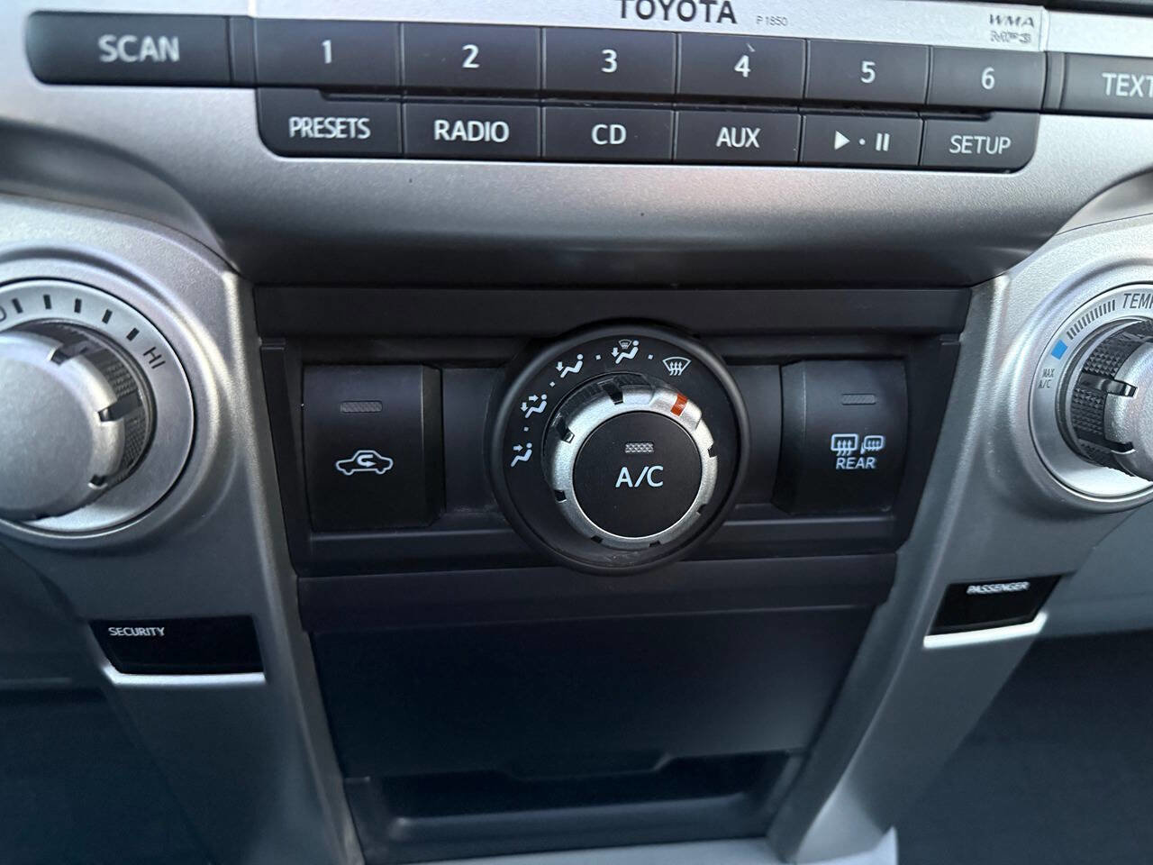 Used 2011 Toyota 4Runner SR5 w/ Convenience Pkg image 50