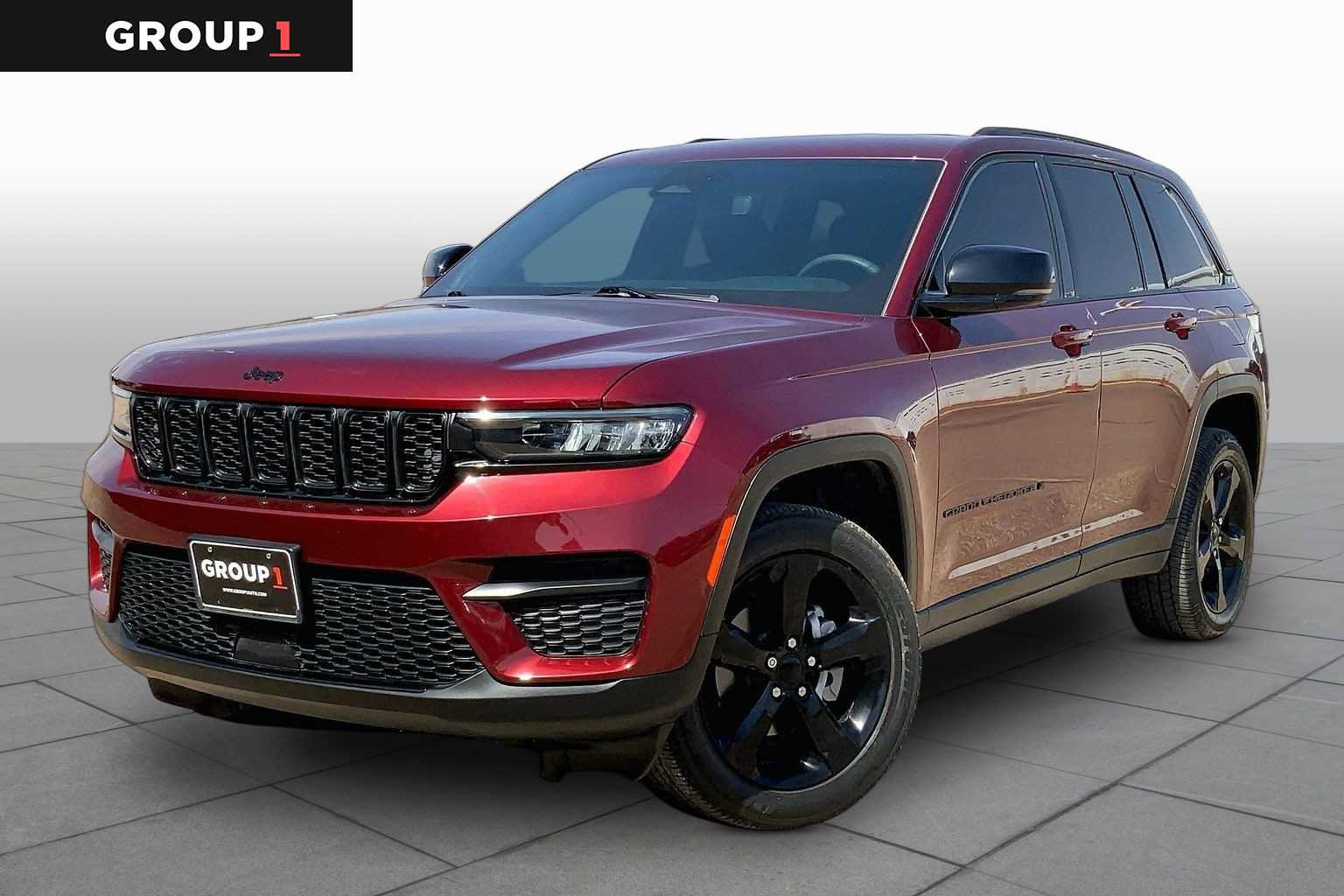 Used 2023 Jeep Grand Cherokee Altitude