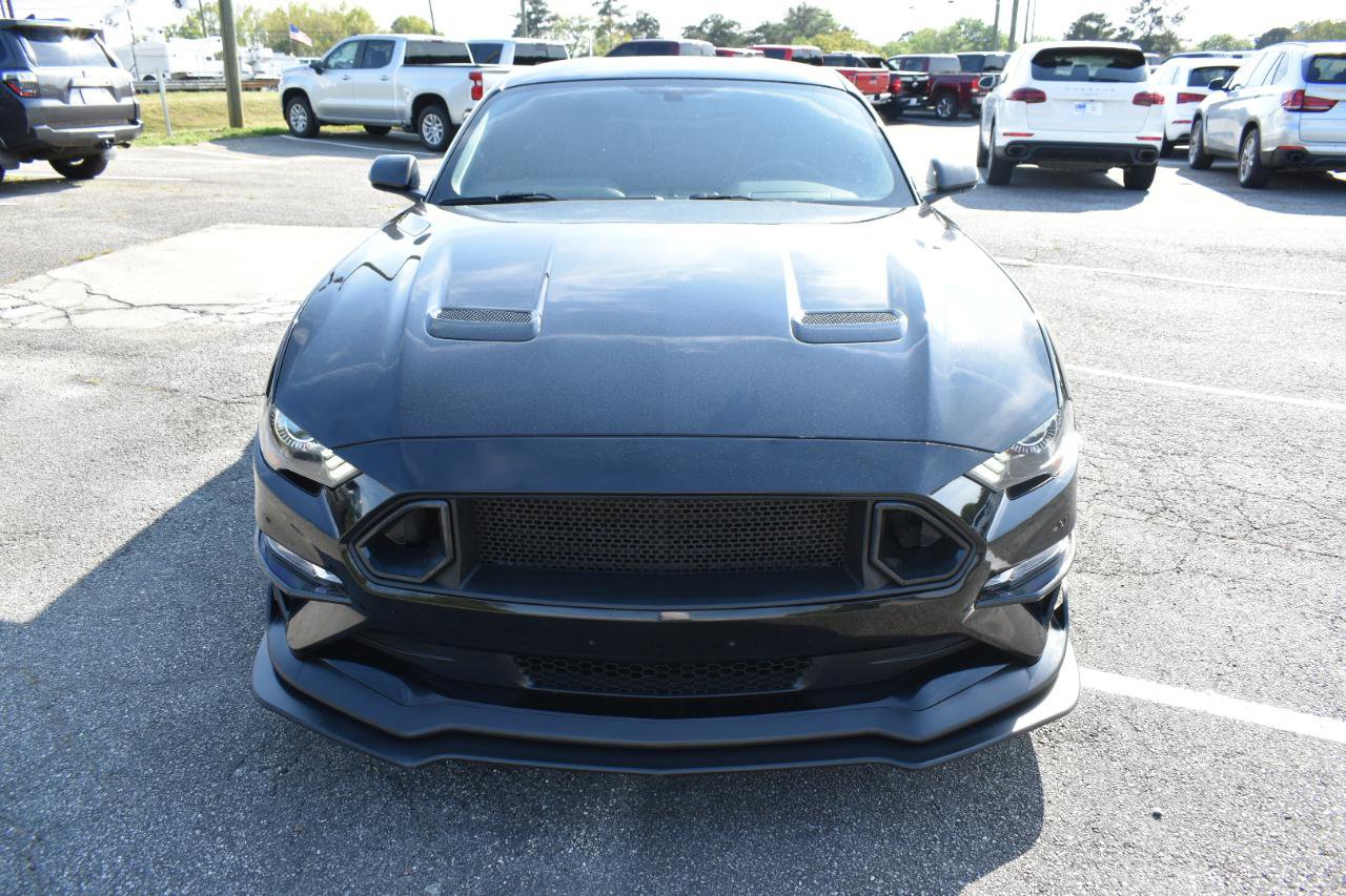 Used 2019 Ford Mustang GT image 3
