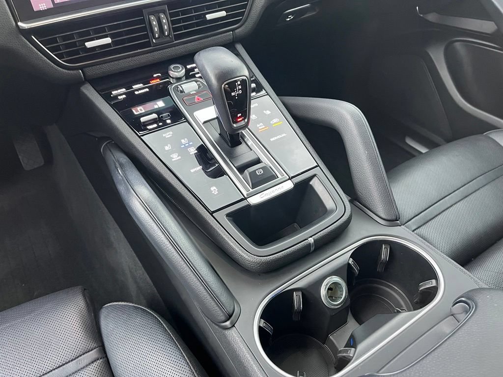 Used 2020 Porsche Cayenne AWD/4WD image 37