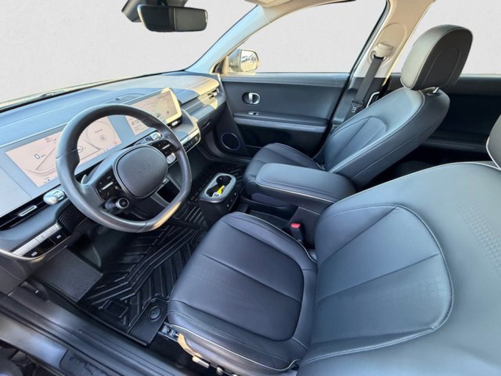 Used 2023 Hyundai Ioniq 5 SEL image 10