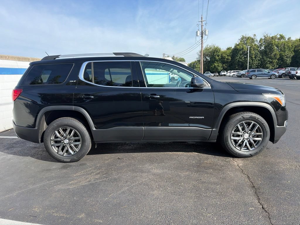 Used 2017 GMC Acadia SLT w/ LPO, Cargo Package FWD image 6