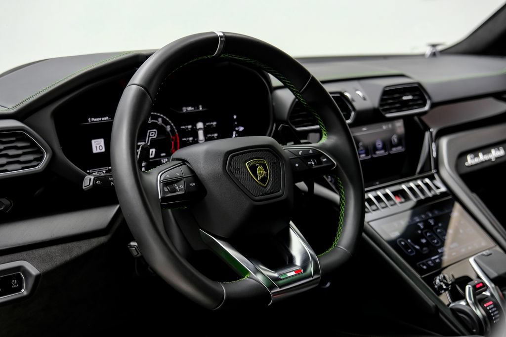 Used 2023 Lamborghini Urus S AWD/4WD image 19