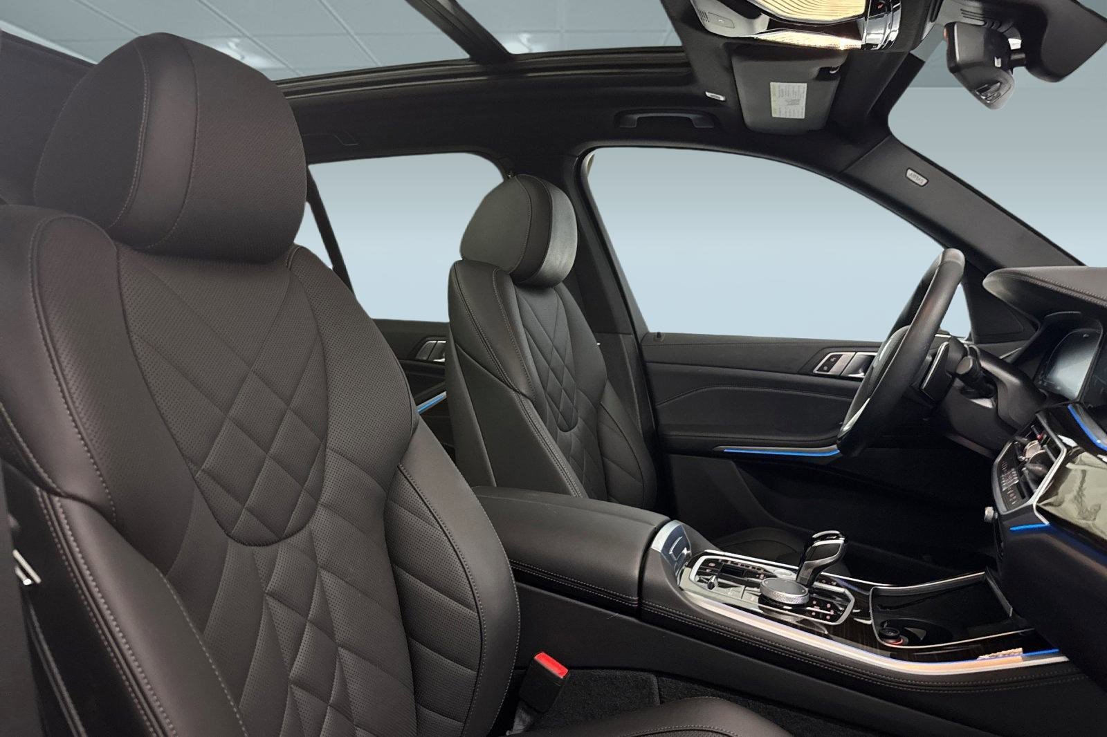 Certified 2023 BMW X5 xDrive45e w/ Climate Comfort Package image 31