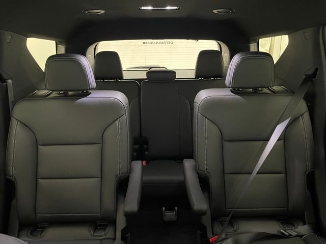 New 2026 Chevrolet Traverse LT w/ Driver Confidence Package AWD/4WD image 13