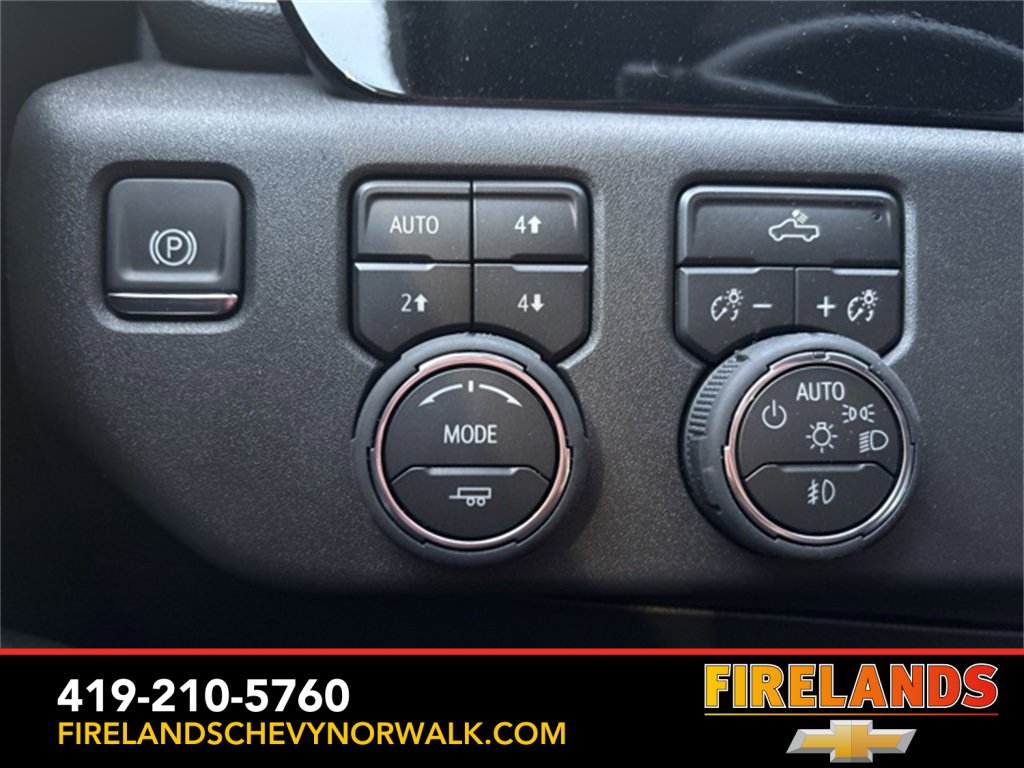 New 2026 Chevrolet Silverado 1500 LT Trail Boss w/ LPO, Dark Essentials Package image 29