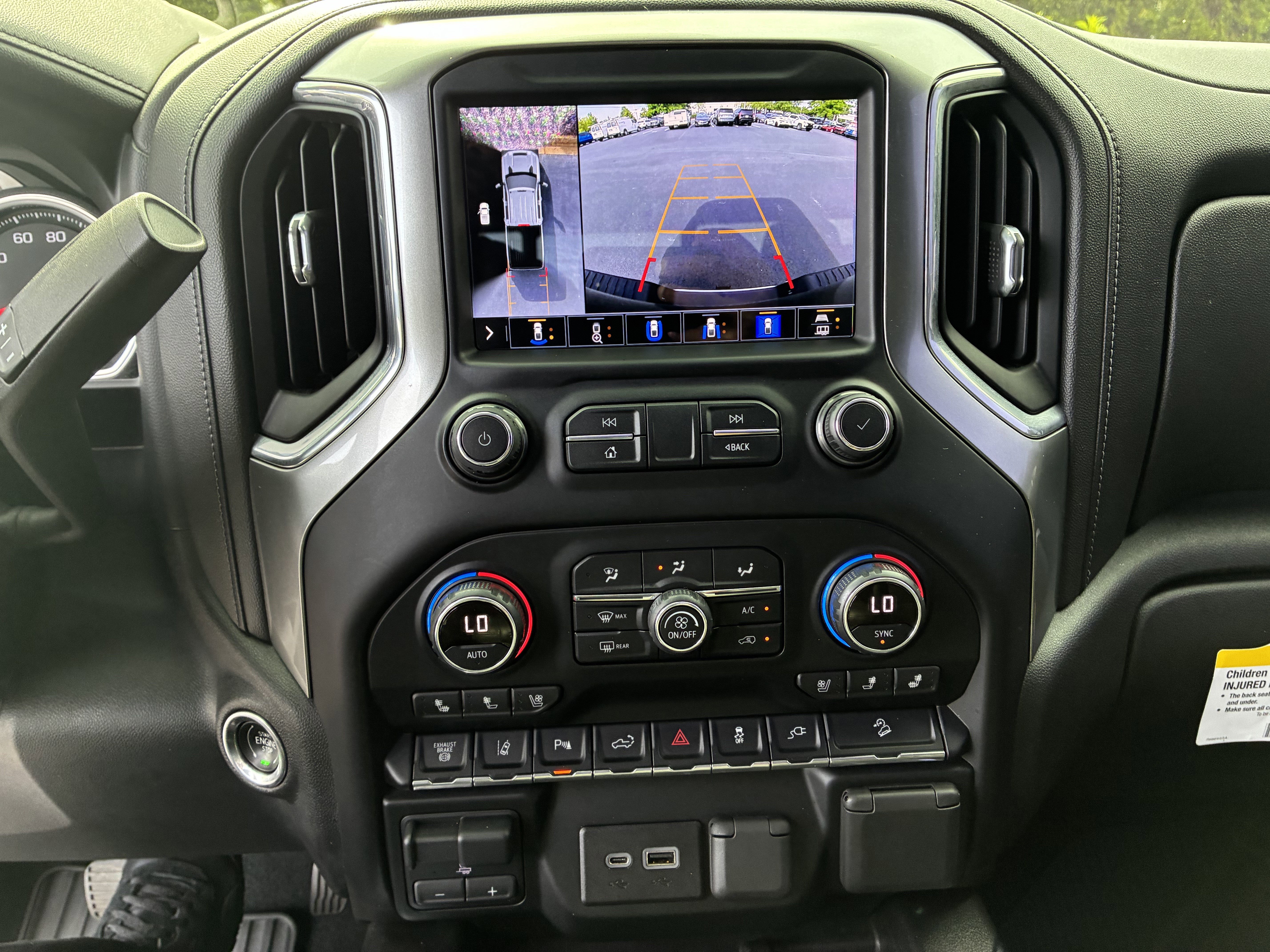 Used 2020 Chevrolet Silverado 2500 LTZ w/ LTZ Premium Package AWD/4WD image 35