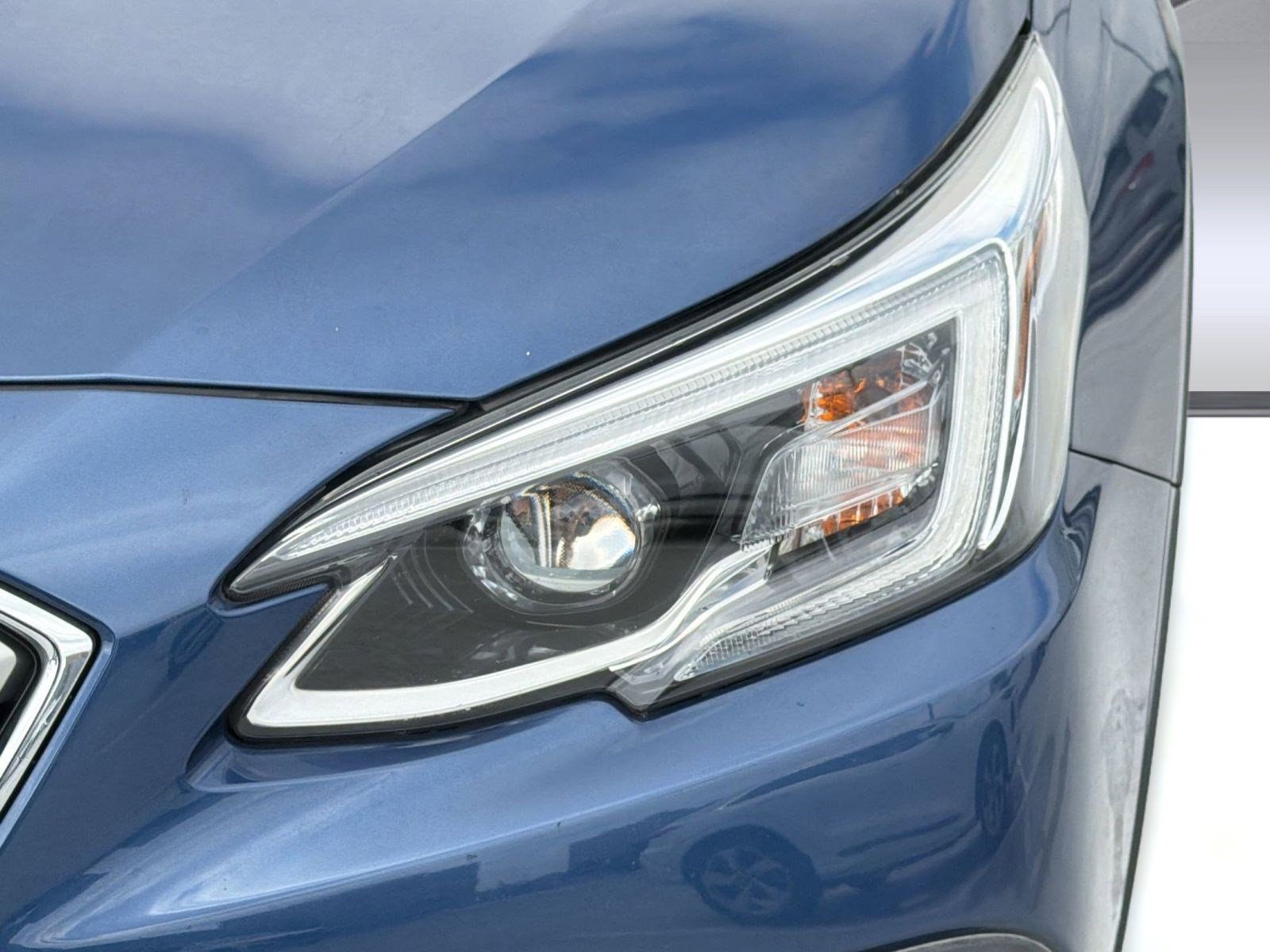Used 2020 Subaru Outback Touring XT AWD/4WD image 11