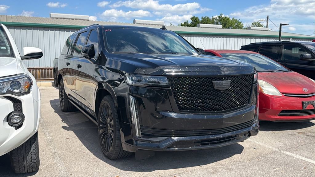 Used 2021 Cadillac Escalade ESV Sport Platinum AWD/4WD image 3