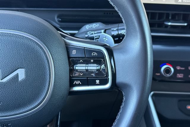 Certified 2026 Kia Carnival LXS FWD image 33