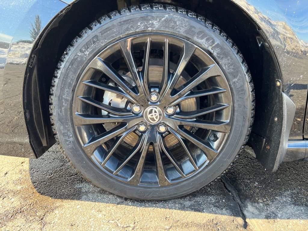 Used 2022 Toyota Camry SE image 28