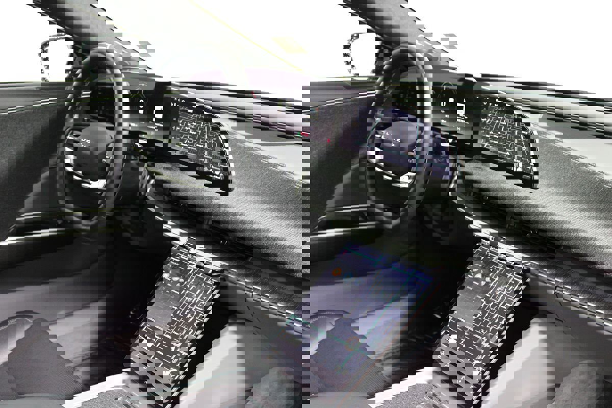 Used 2024 Lucid Air Pure image 13