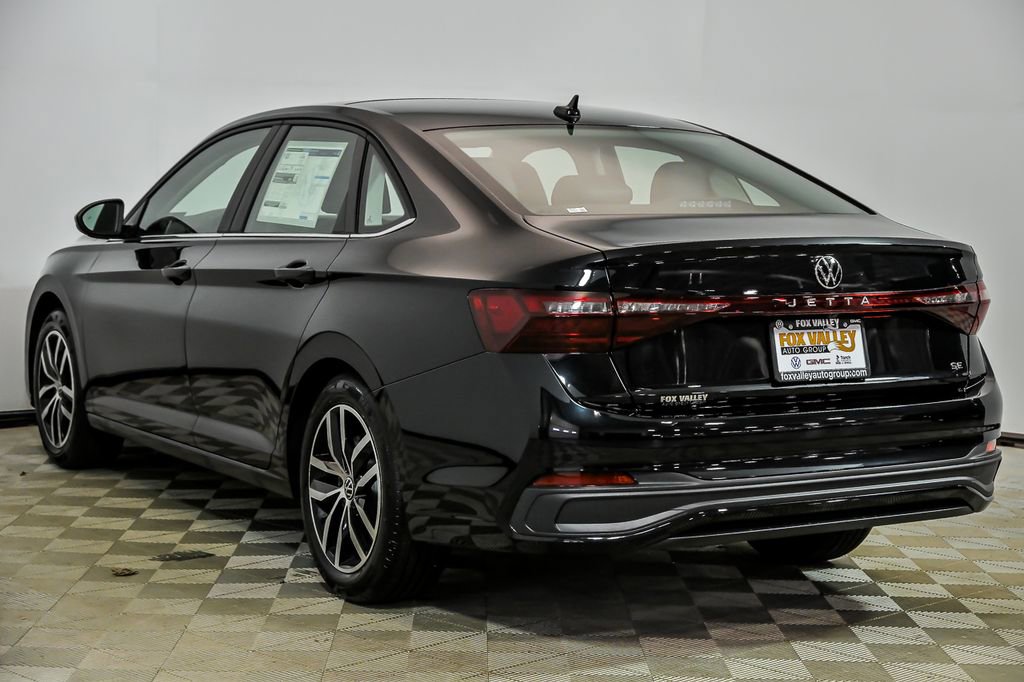 New 2026 Volkswagen Jetta SE FWD image 4