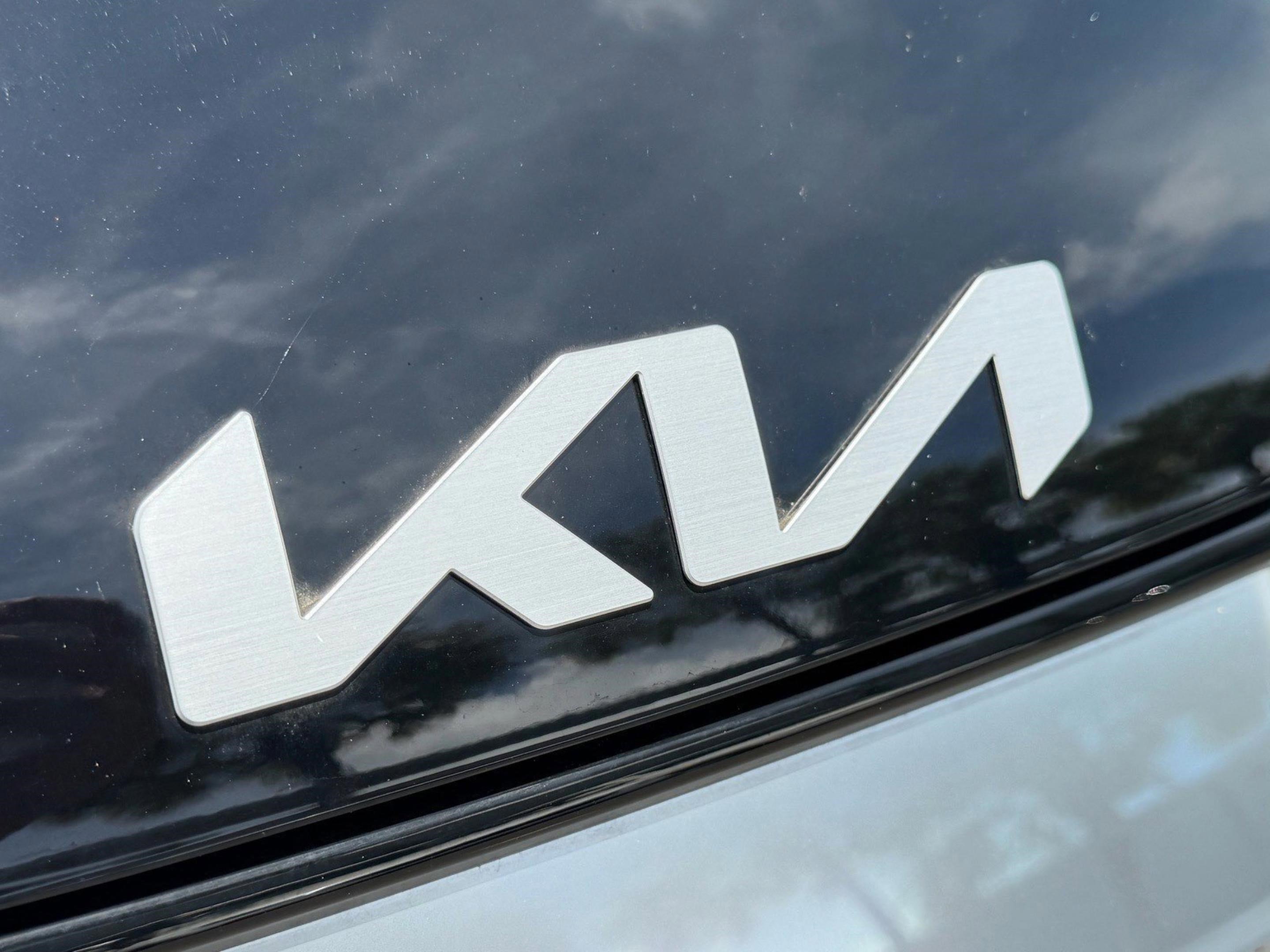 Used 2024 Kia Sportage SX FWD image 48