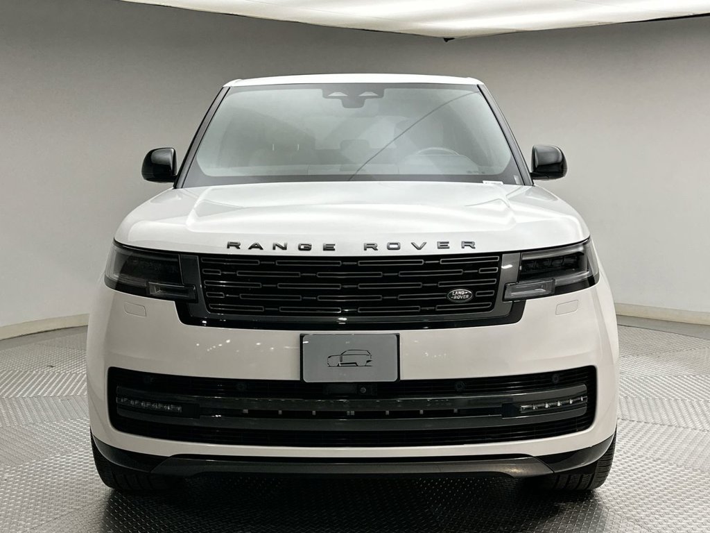 Used 2024 Land Rover Range Rover SE AWD/4WD image 16