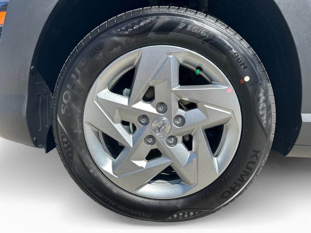 New 2027 Hyundai Kona SE FWD image 9