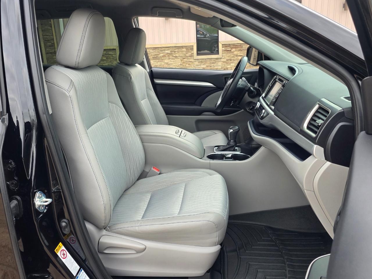 Used 2019 Toyota Highlander Plus image 27