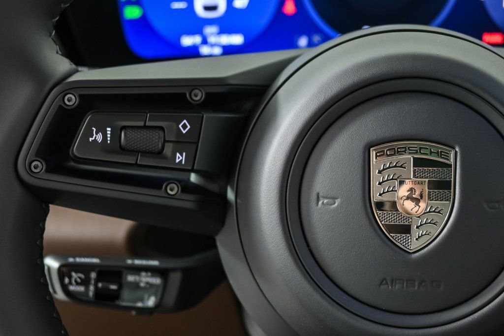 New 2025 Porsche Macan Turbo Electric image 10