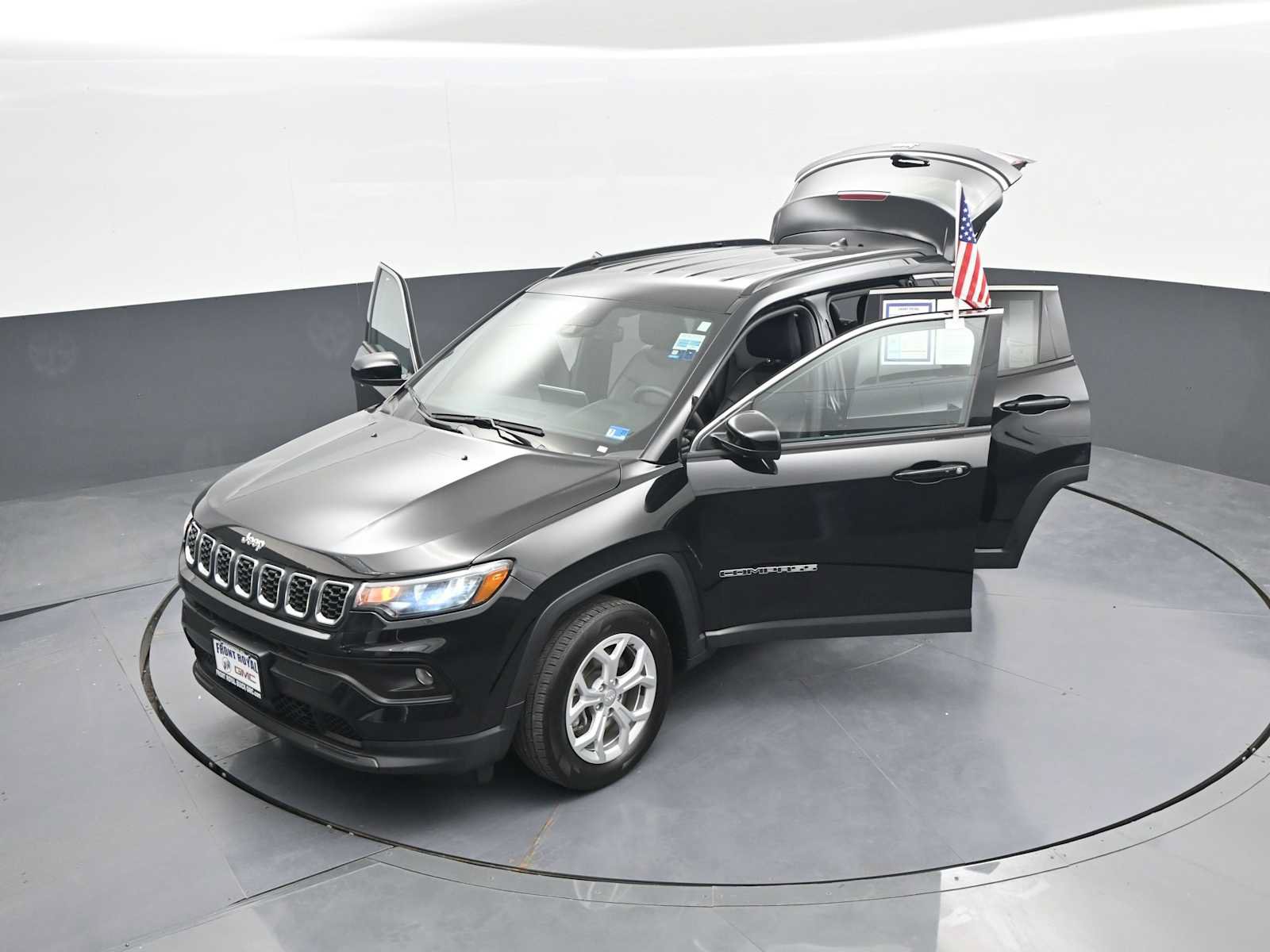 Used 2024 Jeep Compass Latitude AWD/4WD image 42