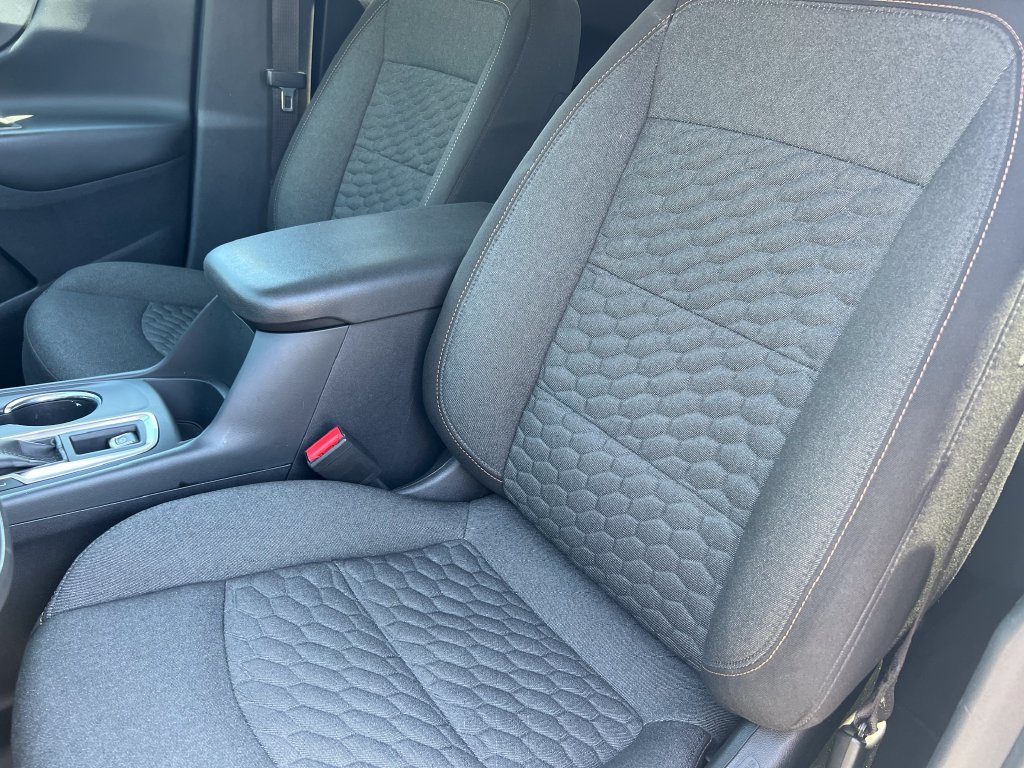 Used 2020 Chevrolet Equinox LT AWD/4WD image 10
