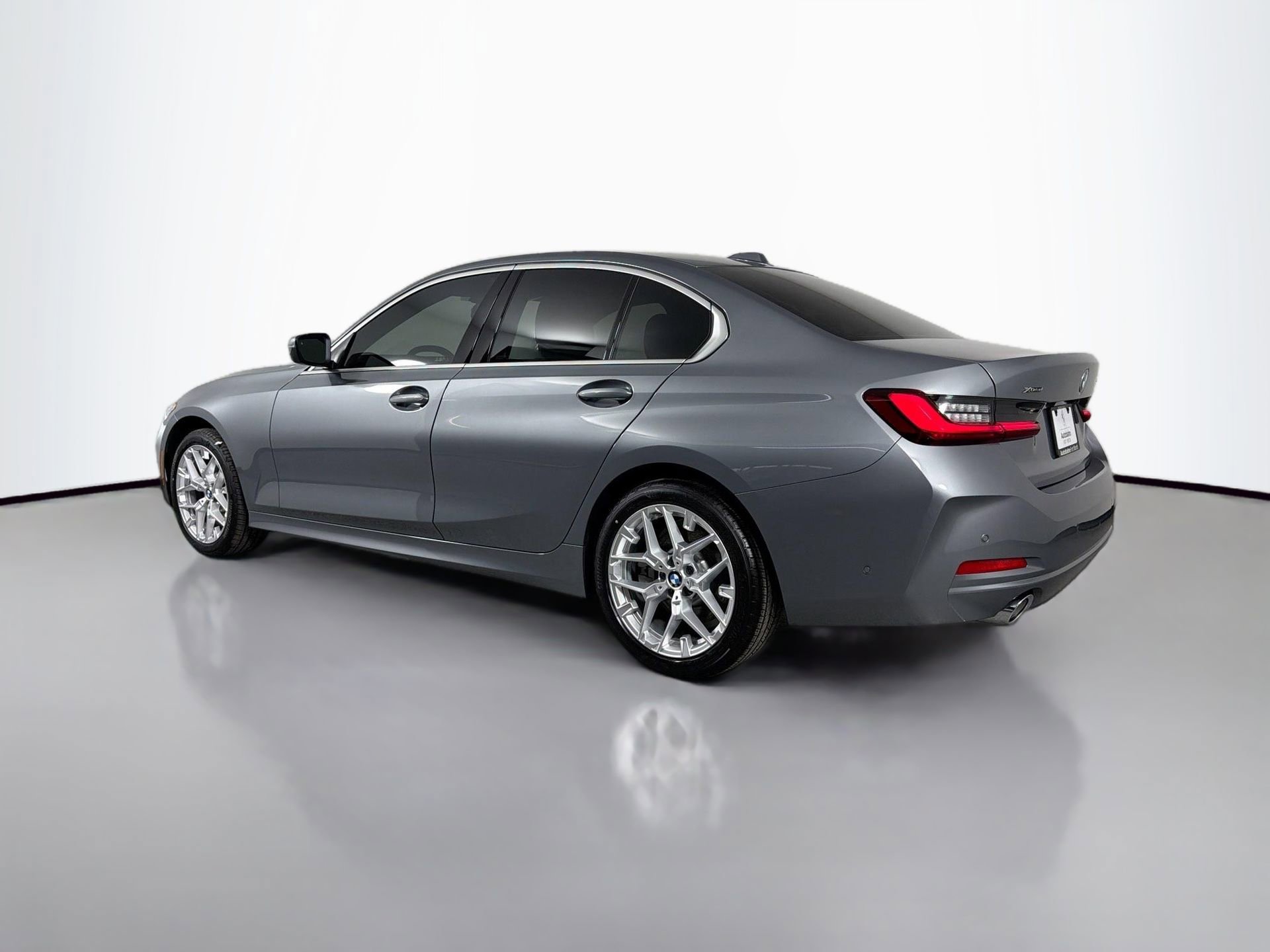 New 2026 BMW 330i xDrive Sedan w/ Premium Package image 7