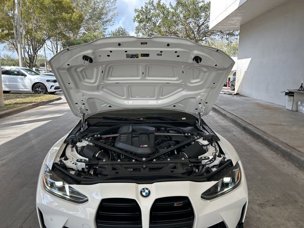 Used 2025 BMW M3 Competition image 11