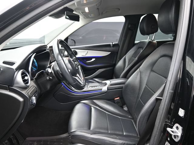 Used 2022 Mercedes-Benz GLC 300 image 6