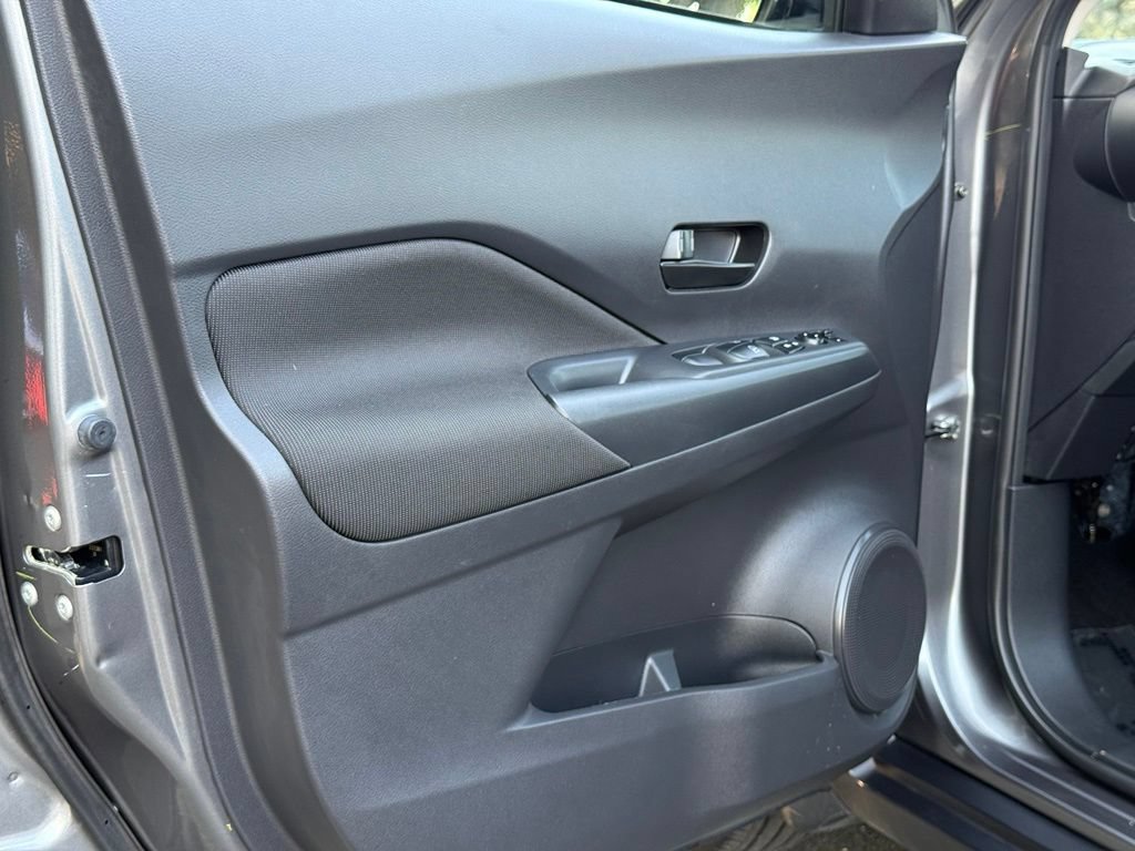 Certified 2023 Nissan Kicks S FWD image 28