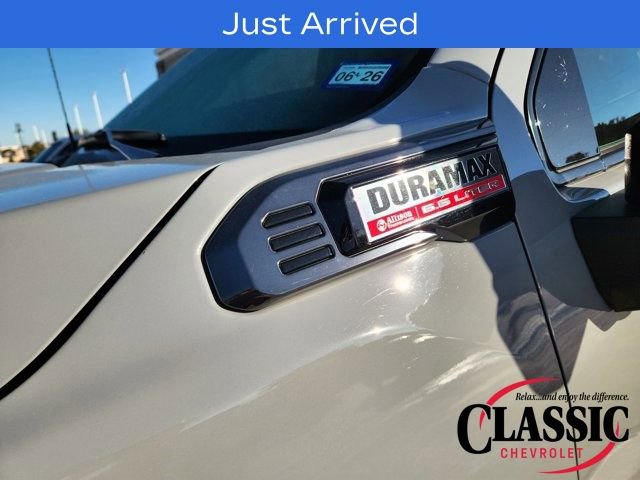 Used 2024 GMC Sierra 2500 AT4 w/ AT4 Premium Plus Package image 17