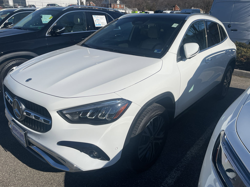 Certified 2025 Mercedes-Benz GLA 250 4MATIC image 3
