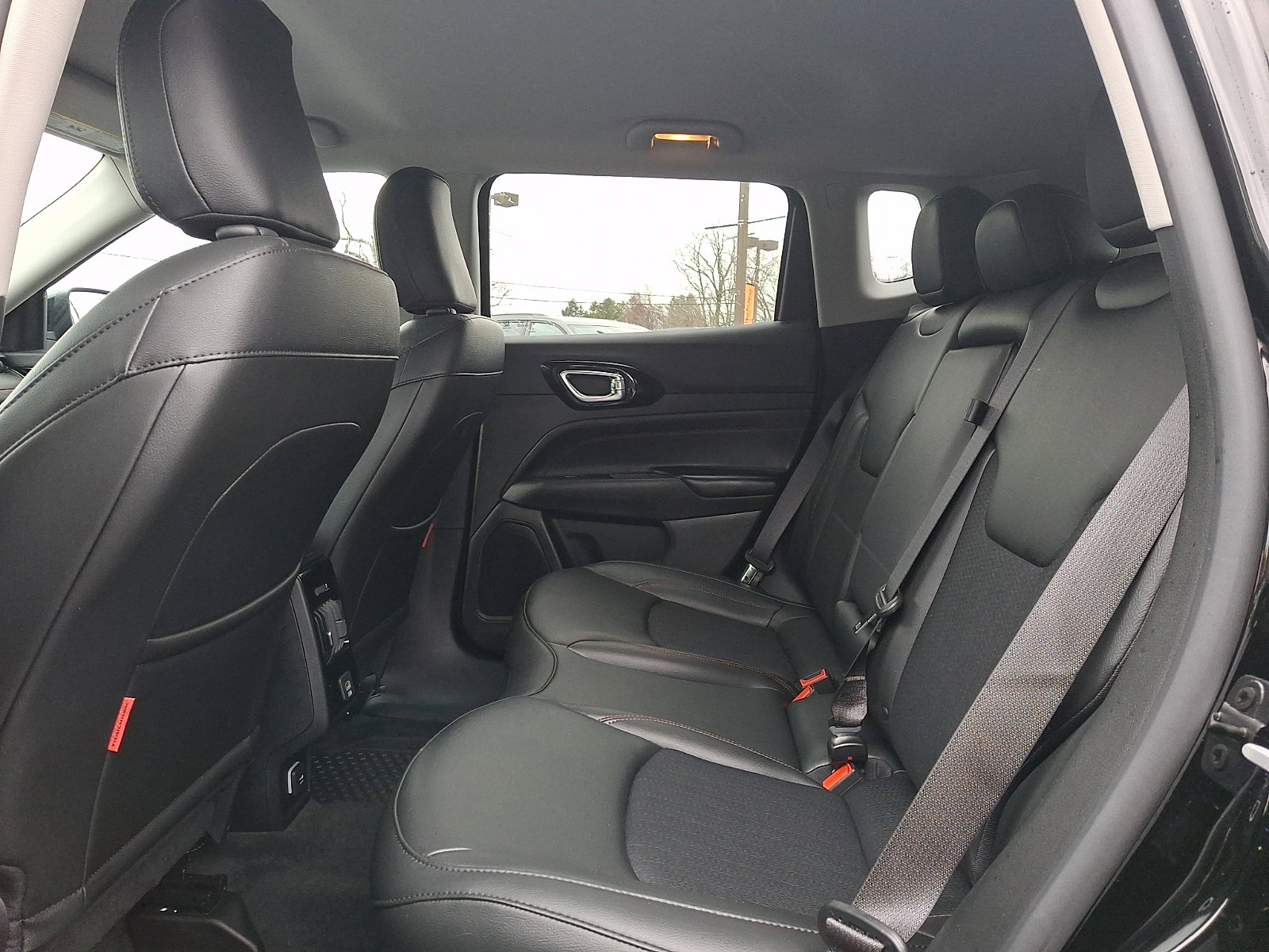 Certified 2022 Jeep Compass Trailhawk AWD/4WD image 10