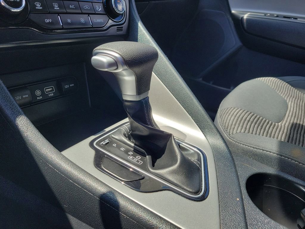 Used 2018 Kia Niro LX FWD image 30