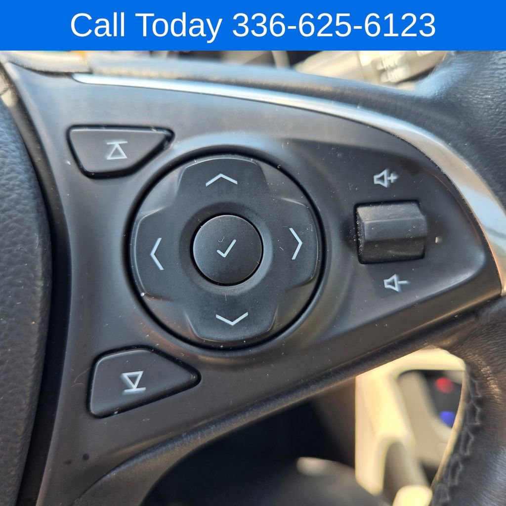 Used 2019 Buick Envision Premium w/ Driver Confidence Package AWD/4WD image 16