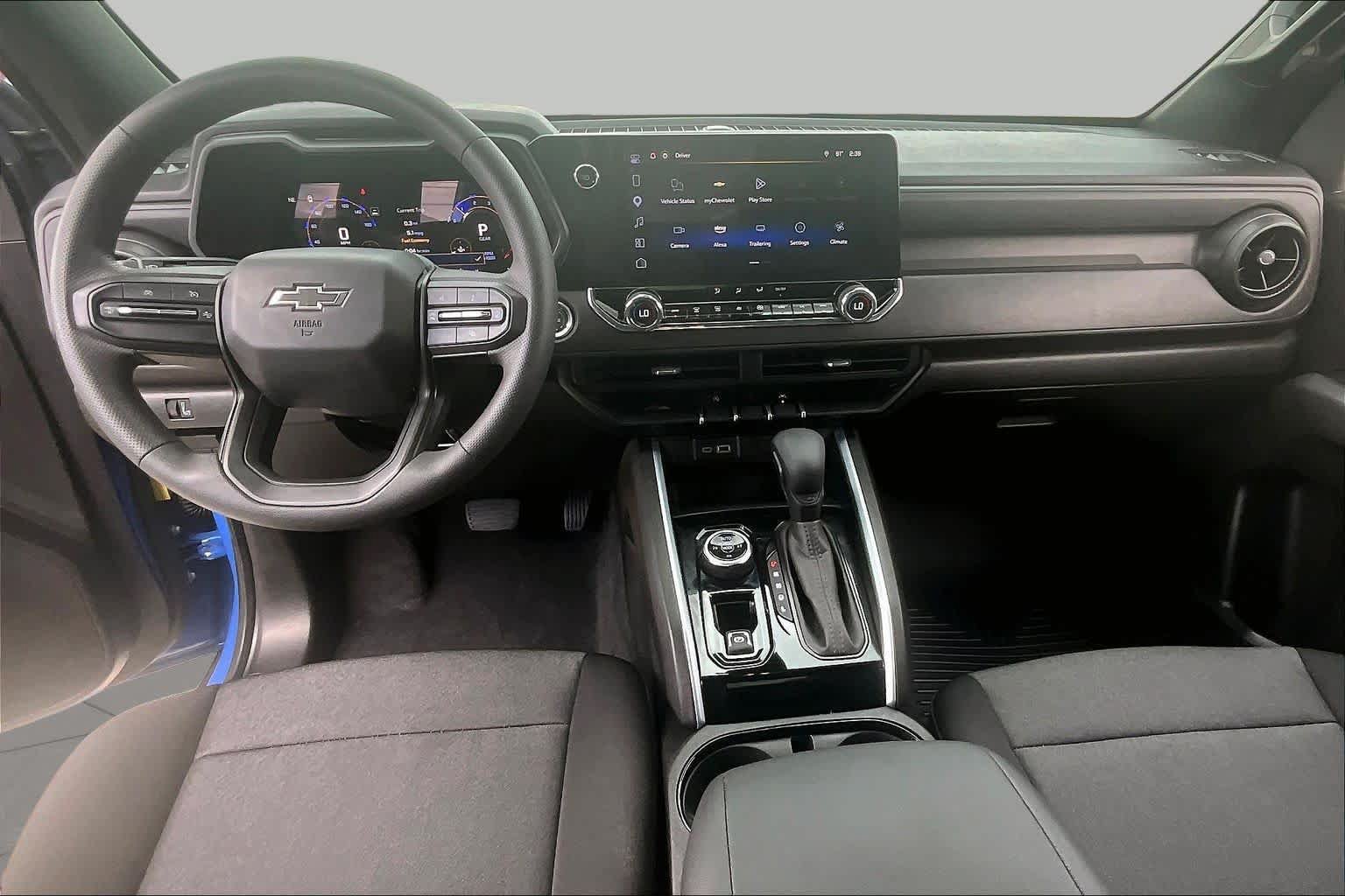 Used 2025 Chevrolet Colorado Trail Boss AWD/4WD image 14