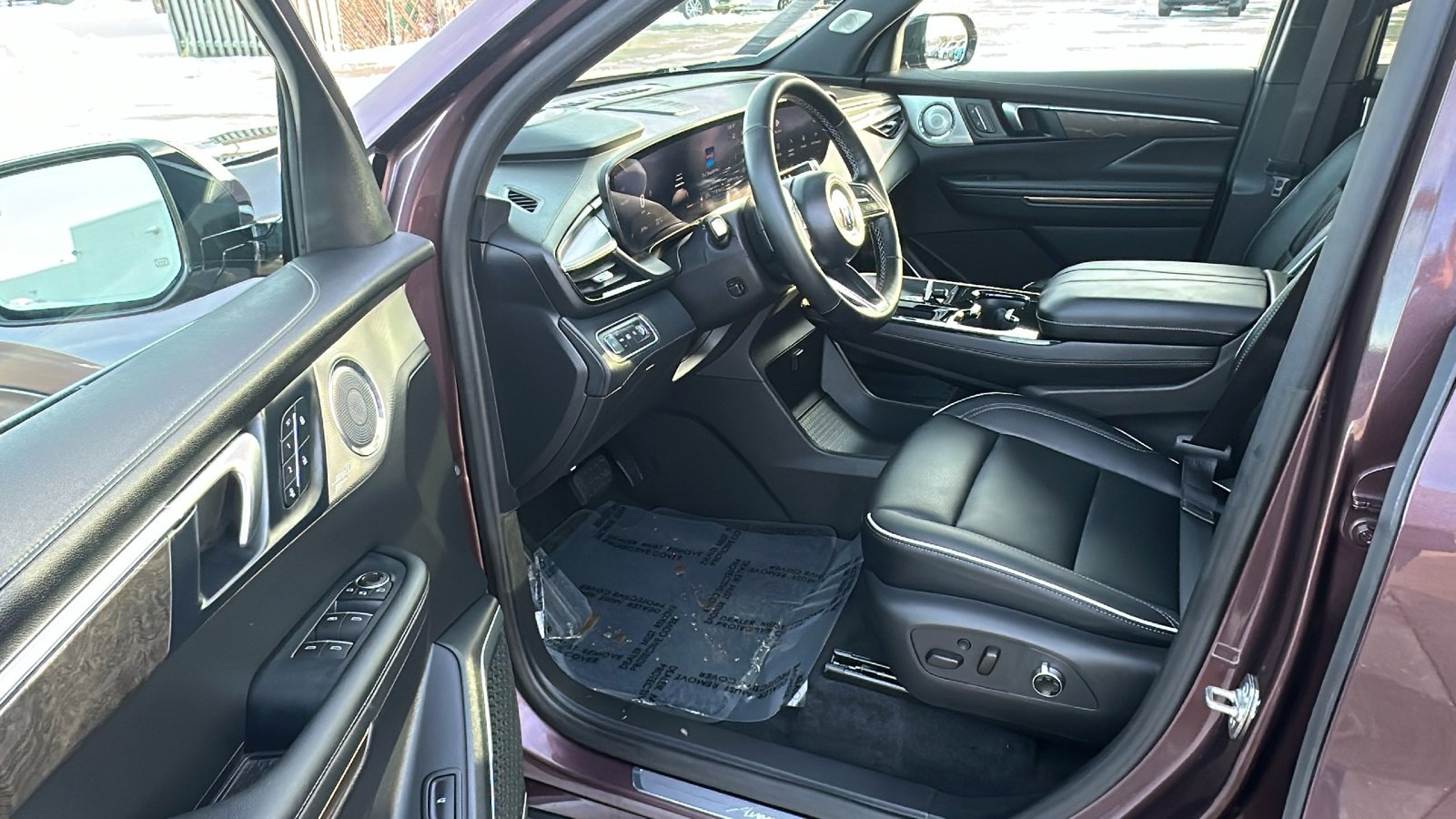 Used 2025 Buick Enclave Avenir w/ Trailering Package, 5000 lbs. image 12