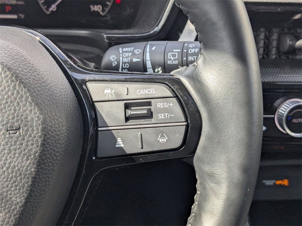 Used 2025 Honda CR-V EX-L image 17