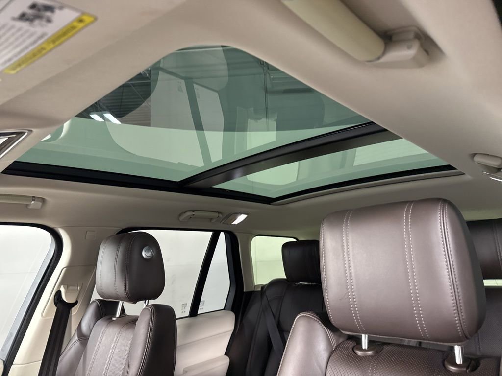 Used 2017 Land Rover Range Rover Supercharged image 15