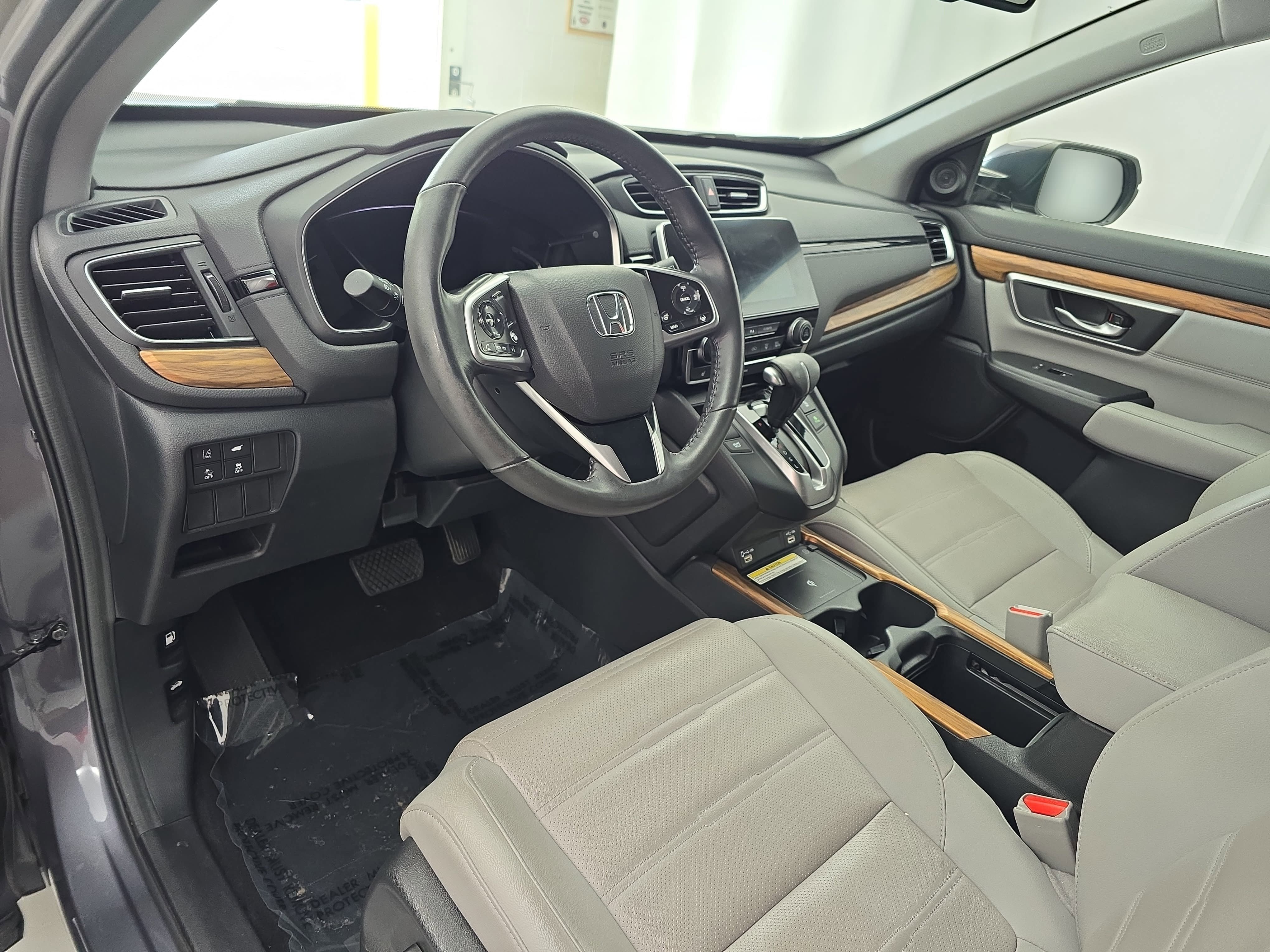 Used 2020 Honda CR-V Touring image 16