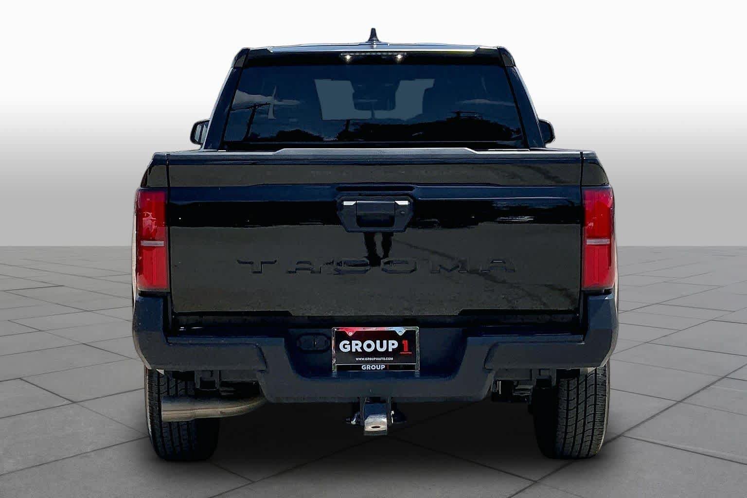 Used 2025 Toyota Tacoma SR RWD image 5