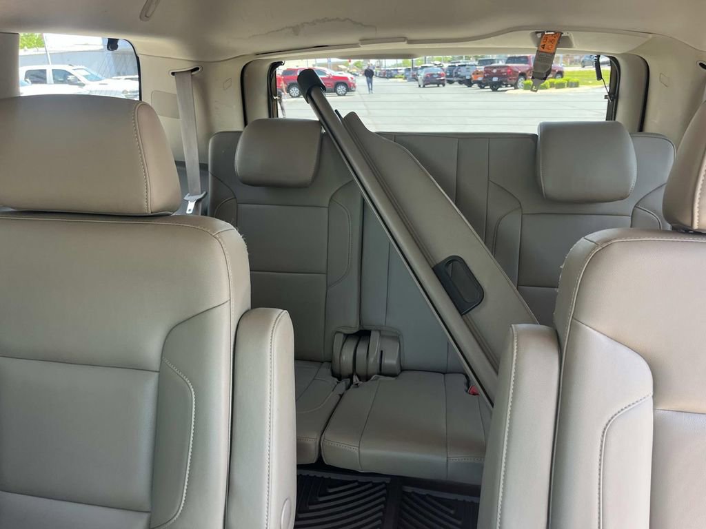 Used 2016 Chevrolet Tahoe LT image 13