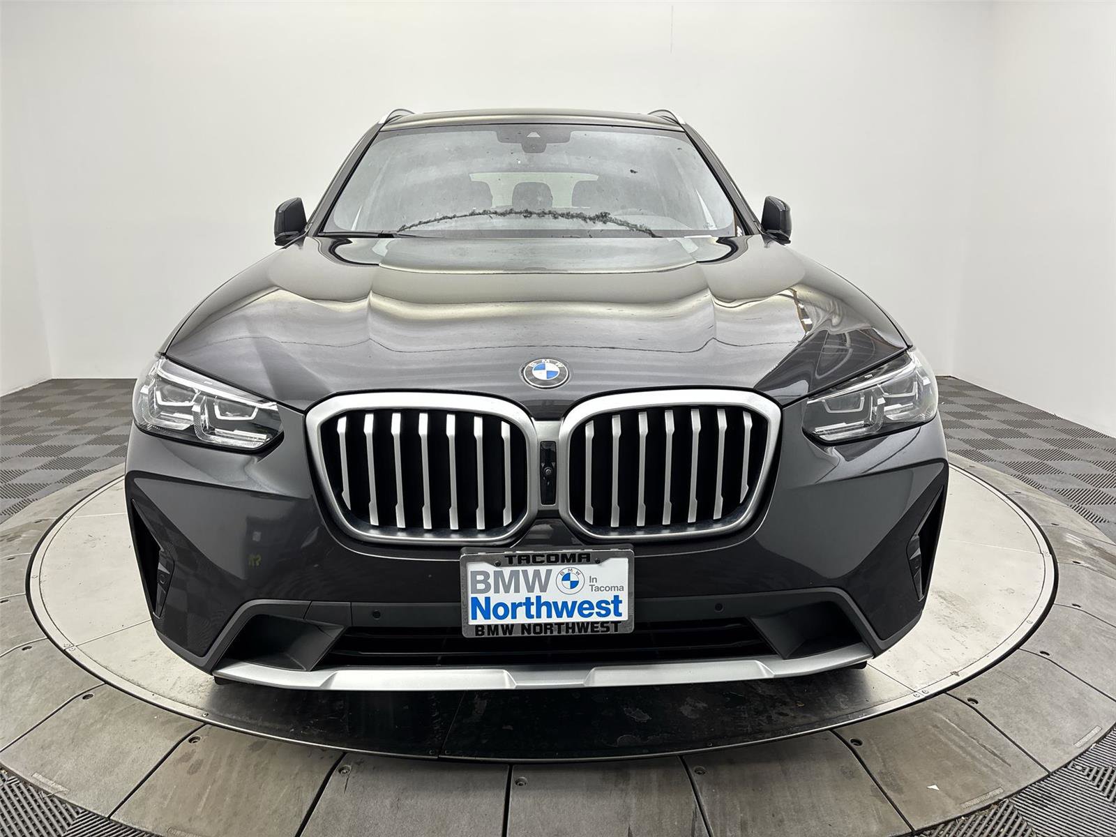 Used 2023 BMW X3 xDrive30i w/ Premium Package w/ZPA AWD/4WD image 14