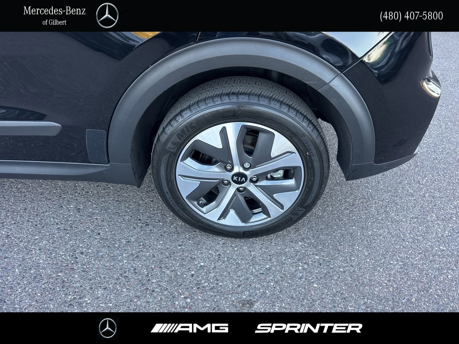 Used 2021 Kia Niro EX image 7