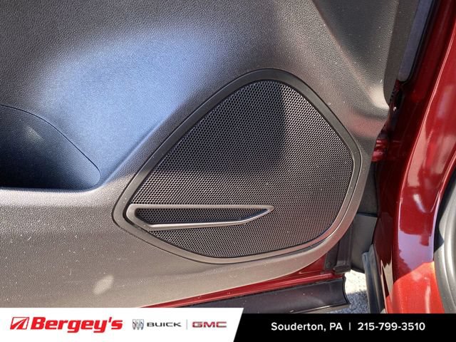 Used 2023 Buick Envision Preferred FWD image 28