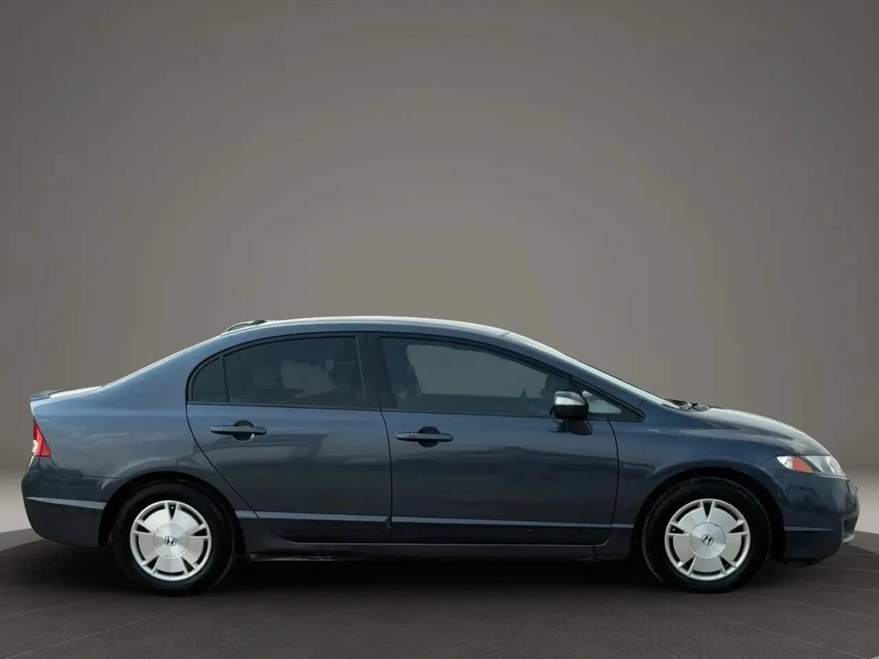Used 2009 Honda Civic Hybrid Sedan image 4