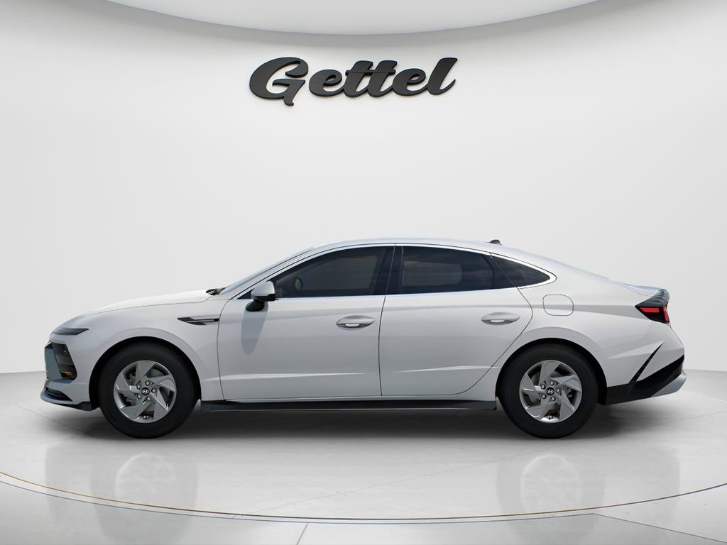 New 2025 Hyundai Sonata SE image 3