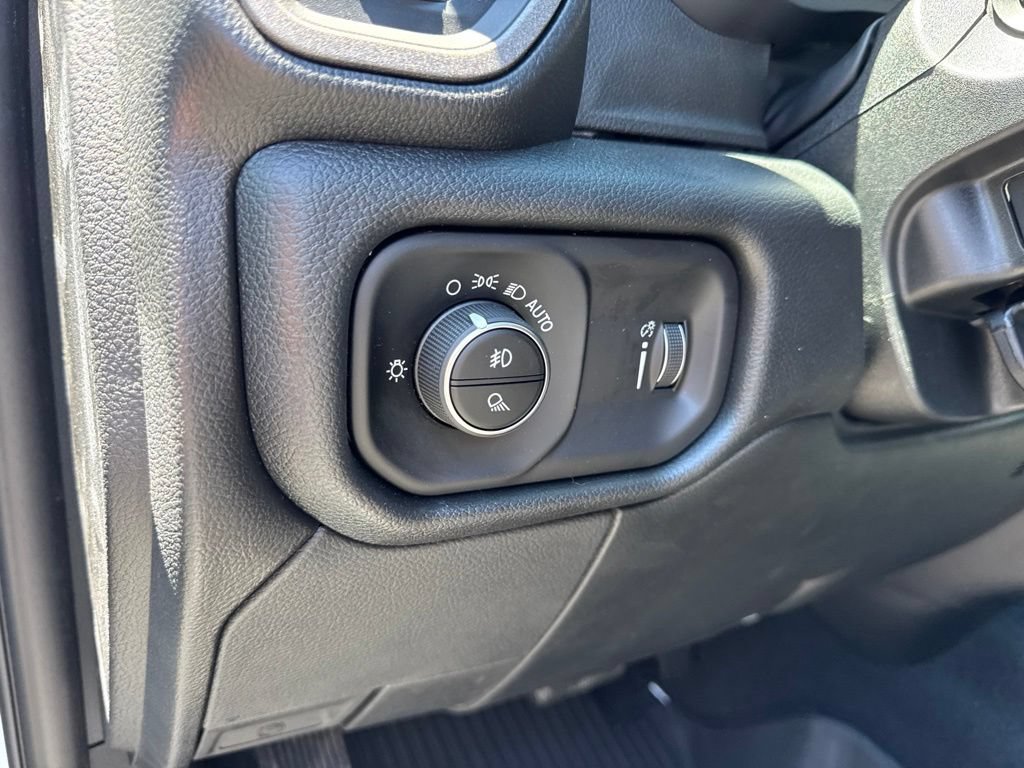 New 2026 RAM 2500 Tradesman AWD/4WD image 11